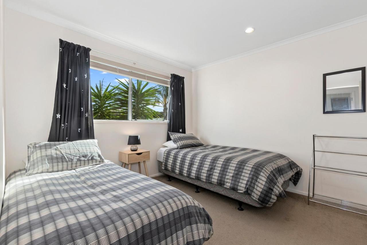 The Nautical Bach - Mangawhai Heads Holiday Home Eksteriør bilde